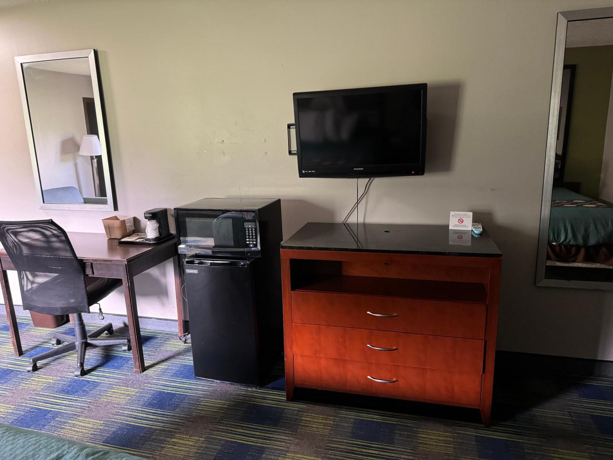 South Ridge Inn North Ridgeville Екстериор снимка